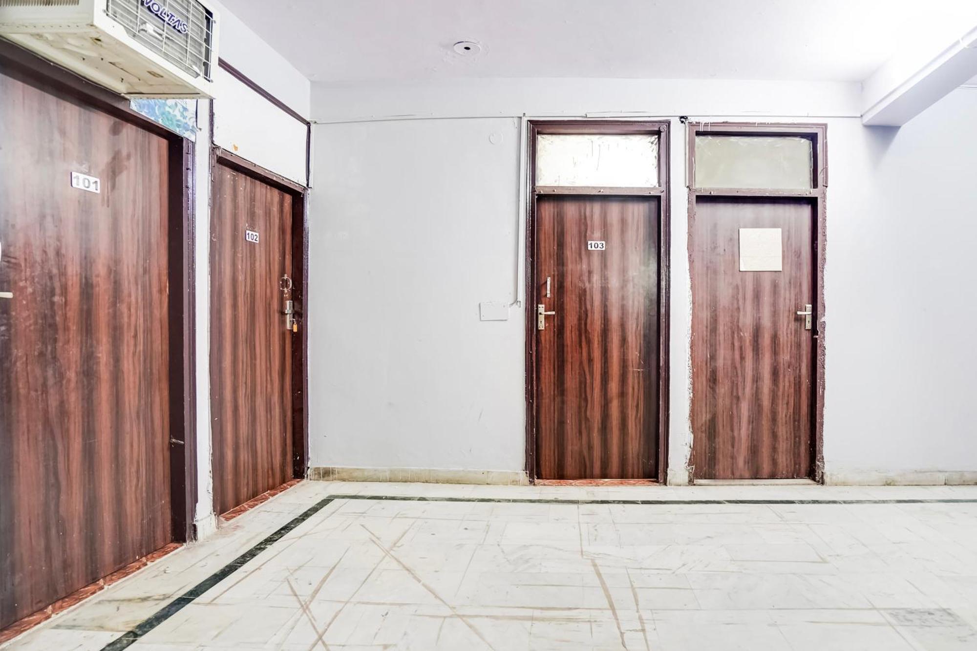 O Parth Hotel New Delhi