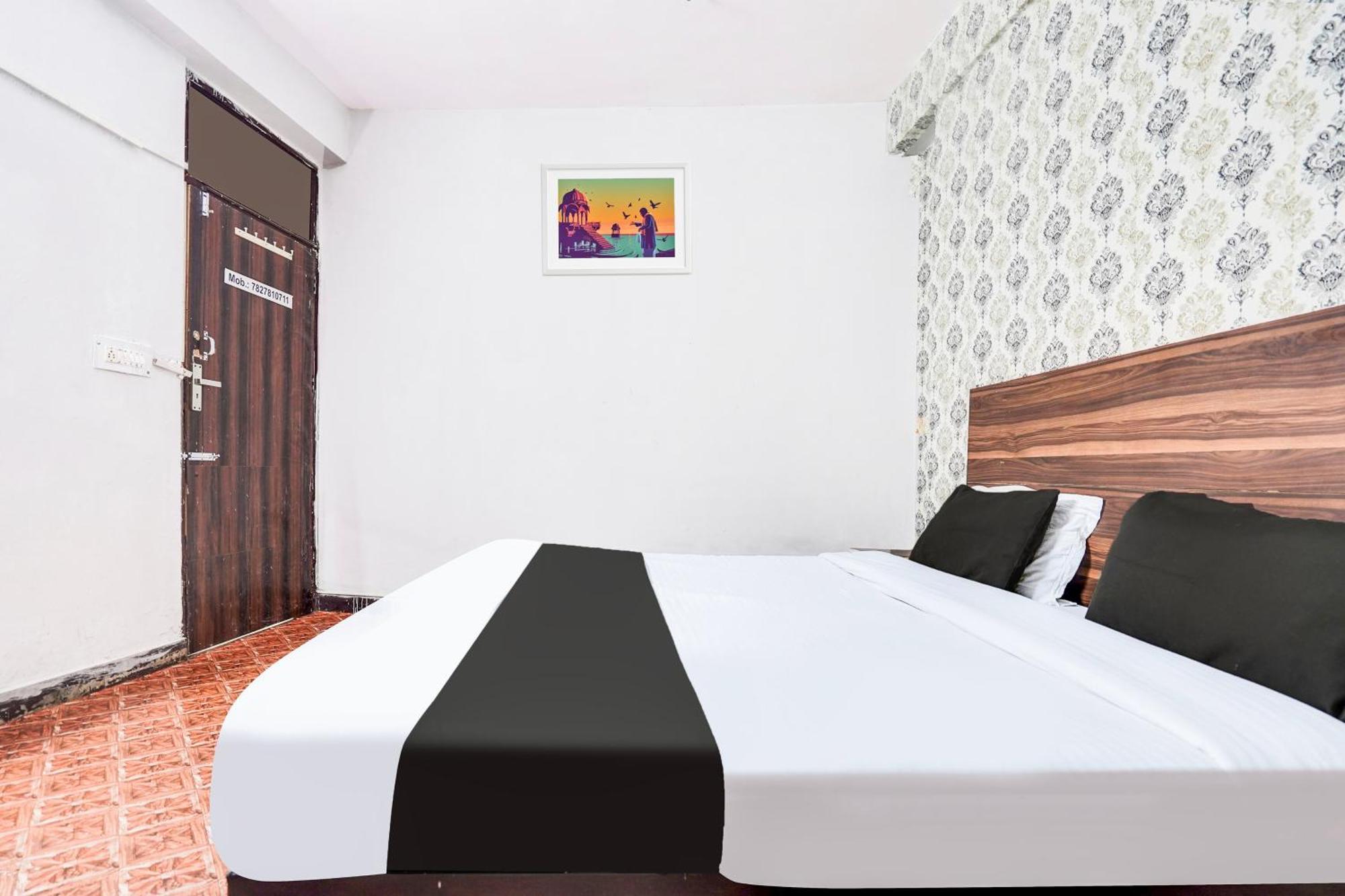 O Parth Hotel